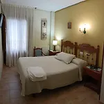 بيت شباب Pineda