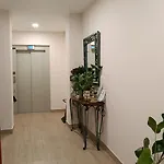 بيت شباب Pineda