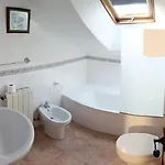 بيت شباب Pineda