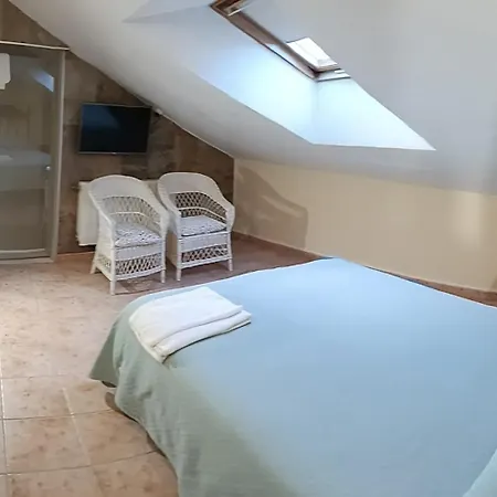 Pineda Сервера-де-Писуэрга