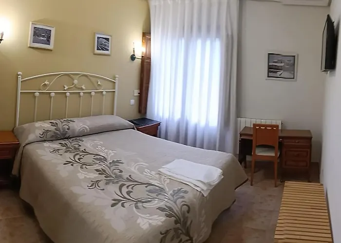 Pineda Сервера-де-Писуэрга